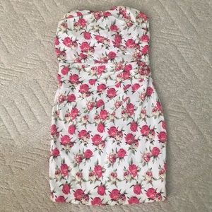 NWOT Cute Rose Print Dress with Removable Straps
